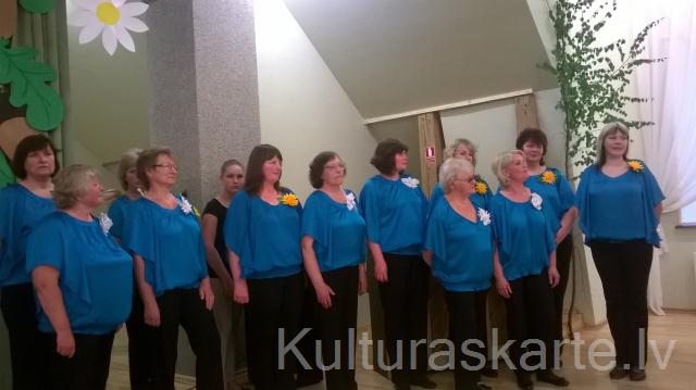 Līnijdeju kolektīvs "Tik un tā..."